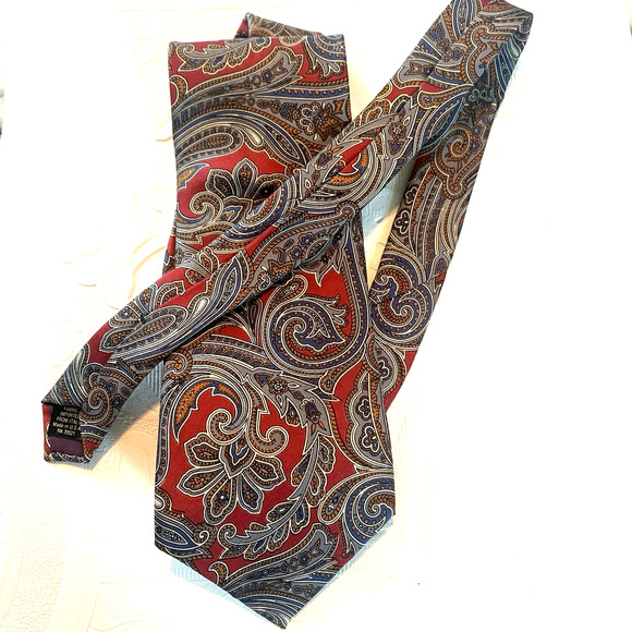 VINTAGE 102 Madison Tie Silk Mens Necktie Geometric Floral MCM 60" Retro - Picture 1 of 4